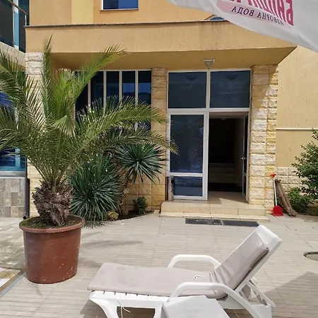 Apartment Albena suite Slantschew brjag