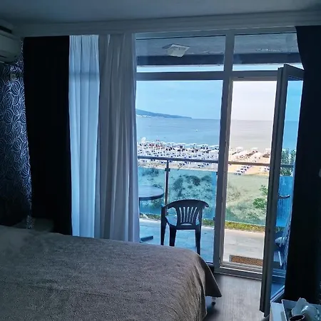 Albena Suite 1 Lägenhet Slăntjev Brjag